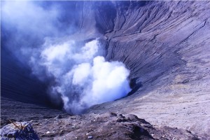 mount bromo1 Experience the Best of Bali and Java with Our Amazing Holiday Packages