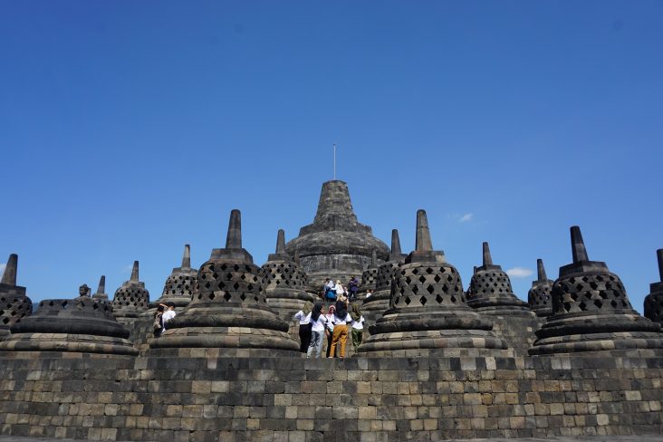 Ethics You Must Obey When Visiting Borobudur And Prambanan