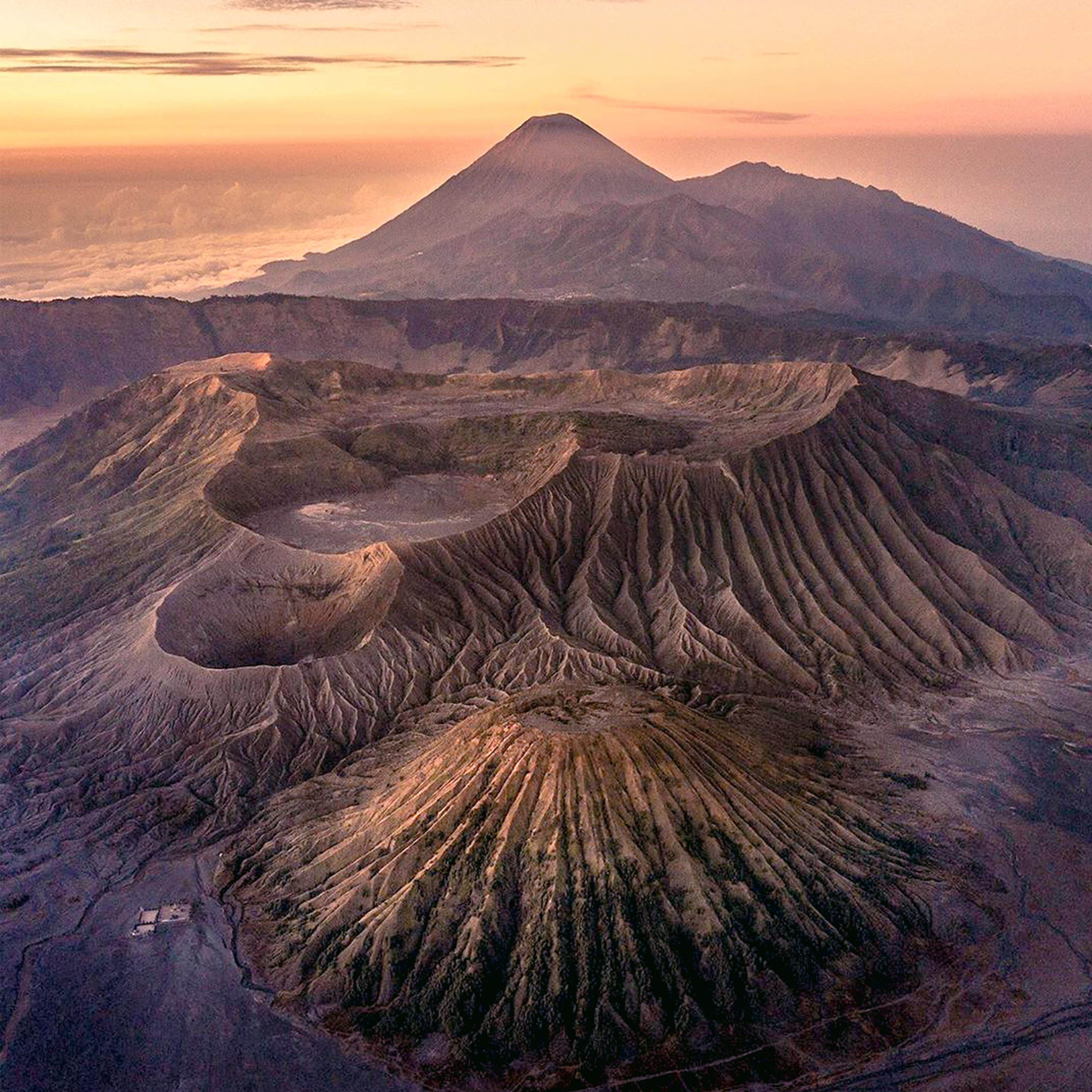 Mount Bromo Madakaripura Ijen Crater Tour From Surabaya 3D2N