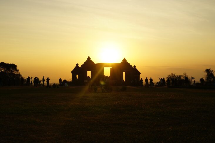 ratu boko complex yogyakarta Experience the Best of Bali and Java with Our Amazing Holiday Packages