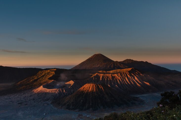 bromo ijen tour from bali 5 days Experience the Best of Bali and Java with Our Amazing Holiday Packages