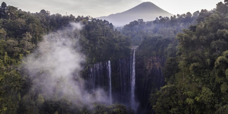 tumpak sewu waterfall picture min Experience the Best of Bali and Java with Our Amazing Holiday Packages
