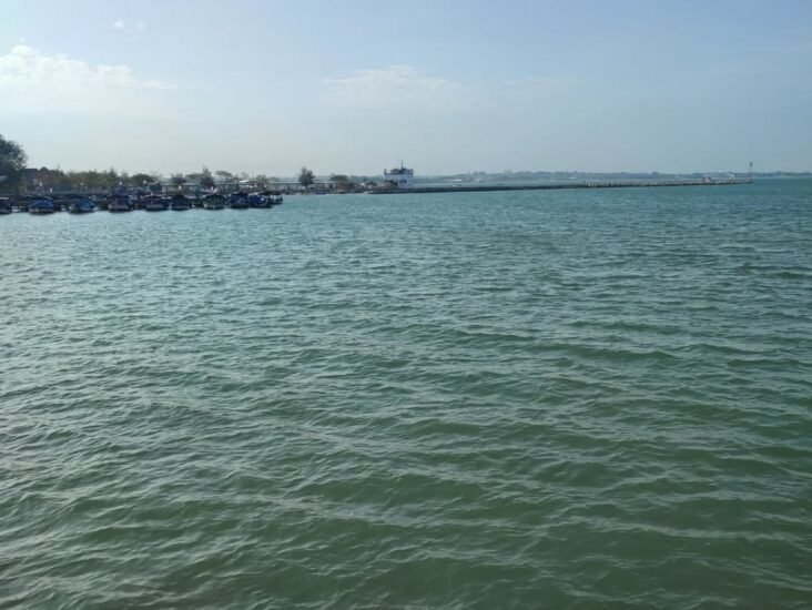 Kartini Port risky siregar Experience the Best of Bali and Java with Our Amazing Holiday Packages